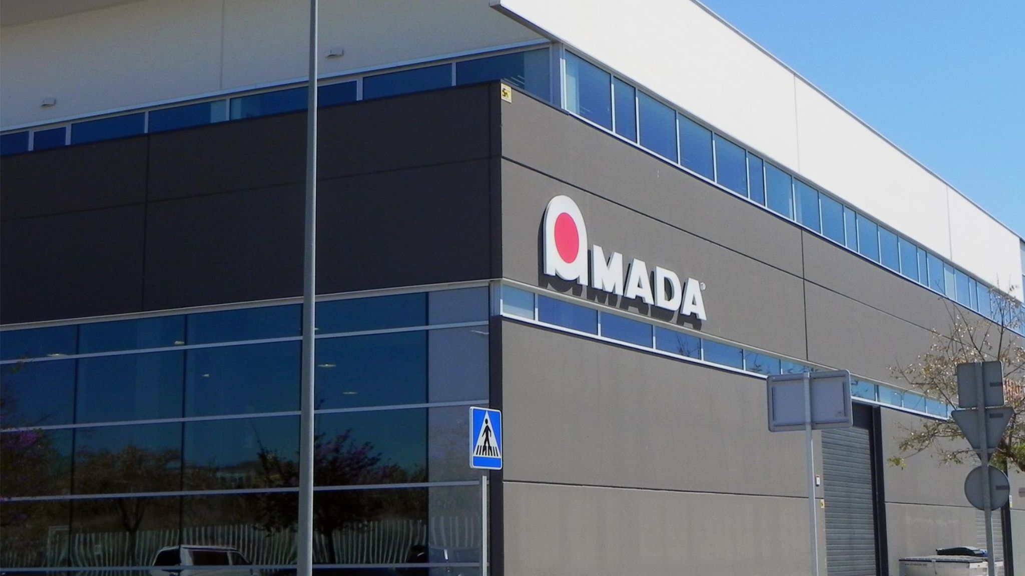 AMADA